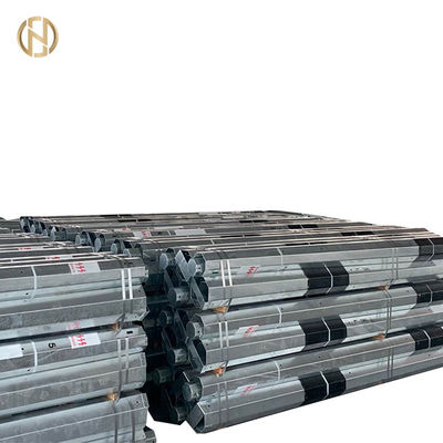 Colore d'acciaio galvanizzato tubolare della pittura del nero di lunghezza di Palo 11m di bassa tensione