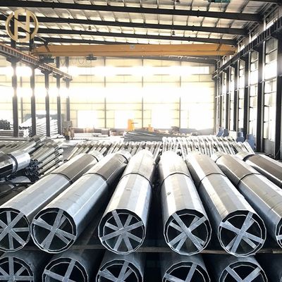 161KV 25mm SS400 ha galvanizzato l'iluminazione pubblica palo ottagonale ISO10474 di gi