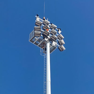 comprare Illuminazione di stadio a palo alto con costruzione in acciaio galvanizzato e più opzioni di altezza da 15 a 40 metri online manufacture