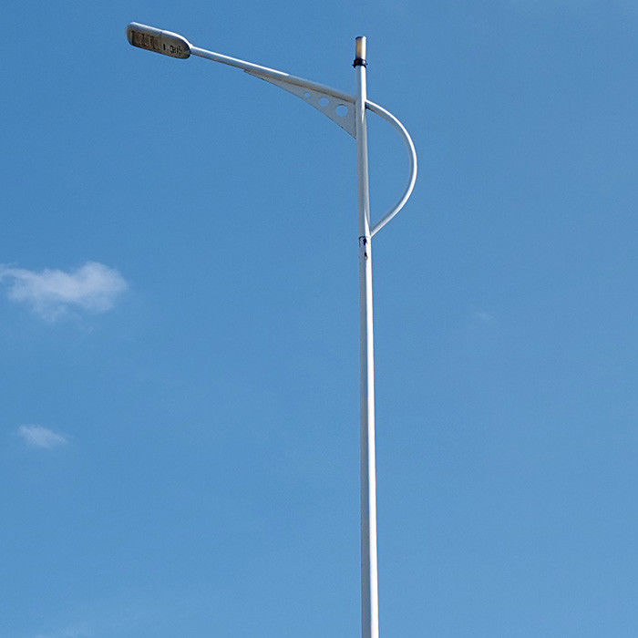 Palo per illuminazione stradale in acciaio personalizzato - Zincatura a caldo, altezza 3-30m