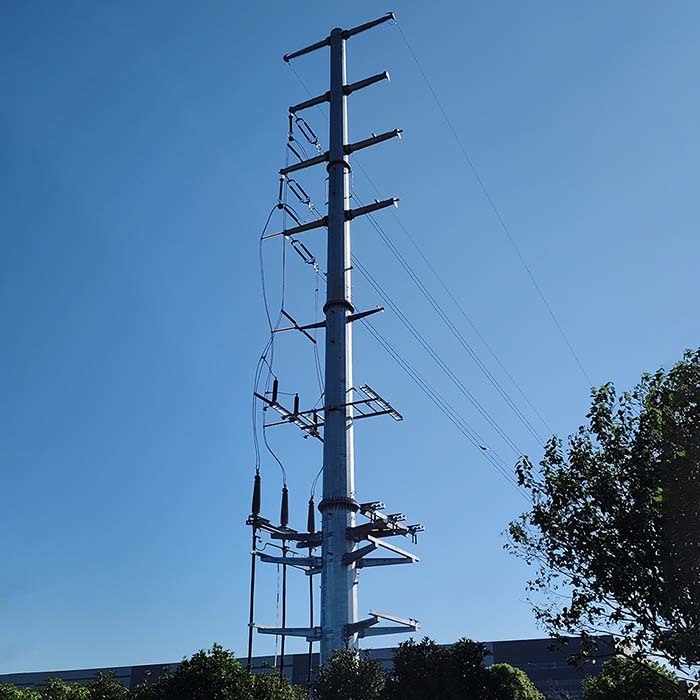 Palo per linea elettrica ad alta tensione zincato a caldo per apparecchiature elettriche