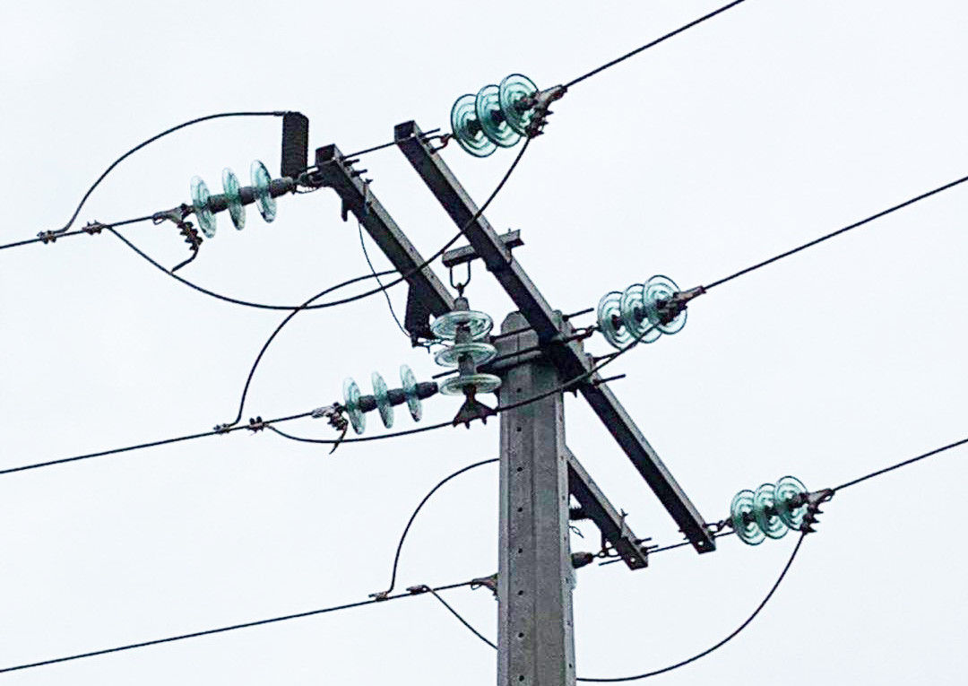 Assemblee di Crossarms di distribuzione di 33KV 35KV 10000S per la singola struttura di Palo