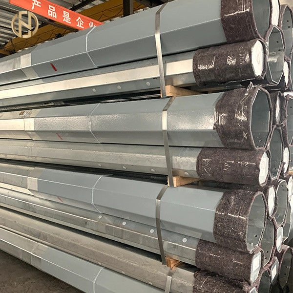12M 40ft ha galvanizzato la trasmissione d'acciaio tubolare Palo 800daN 8KN ASTM 572 Gr65