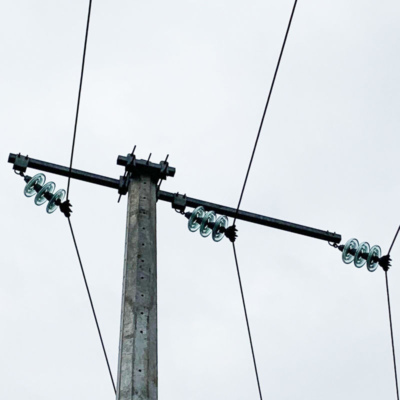 Braccio galvanizzato dell'incrocio di palo di potere degli accessori 33KV 6300S di palo di potere