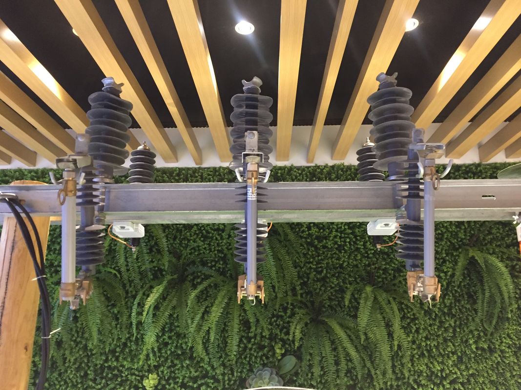 montaggi della sospensione & di tensione degli accessori del palo di 12kv 35kv per il ² del ² 50mm dei conduttori 120mm di AAAC ACSR