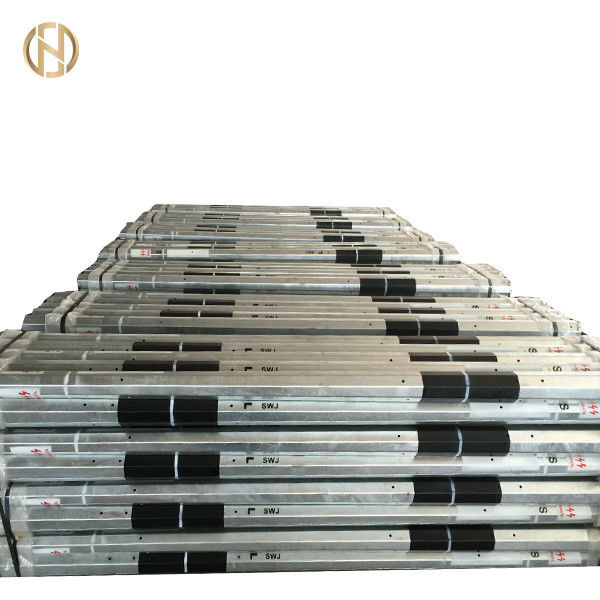 L'altezza 10m Galvanised Power Pole ha galvanizzato le poste d'acciaio 330daN 300daN
