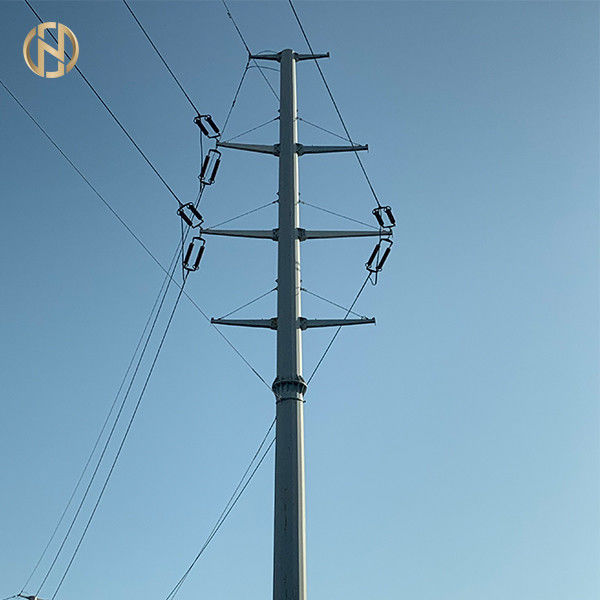 impianto elettrico Palo di 138KV HDG 33M con la piastra di base ed il grado 0-5 di bullone d'ancoraggio M42 100FT 105FT