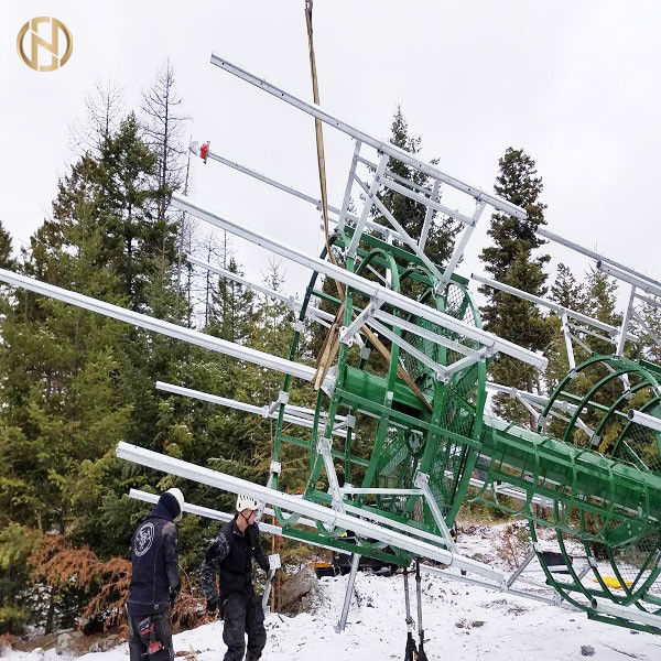 La torre galvanizzata 25M del telefono cellulare 35M il collegamento flangia/si sovrappone