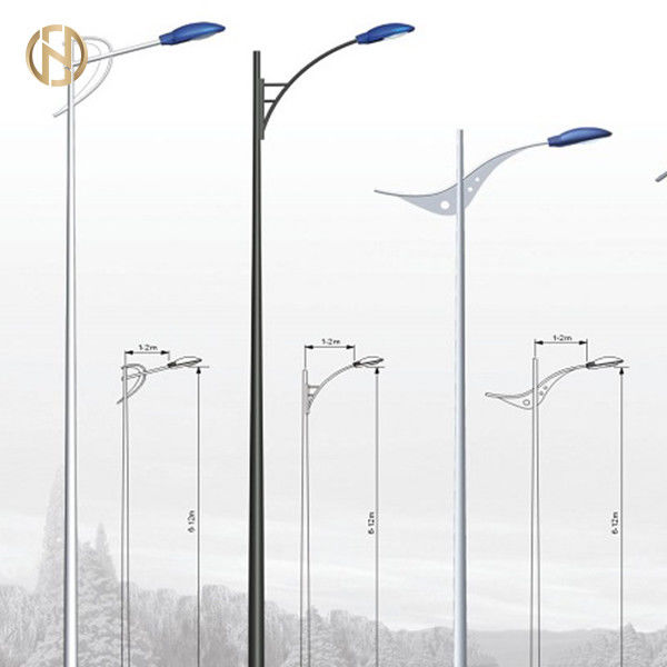 Iso resistente 9001 del doppio del braccio vento d'acciaio laminato a caldo dei pali di illuminazione certificato