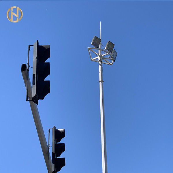 Alto albero Palo dell'aeroporto con forma del sistema di illuminazione dell'inondazione del LED 35M 40M Octadecagon