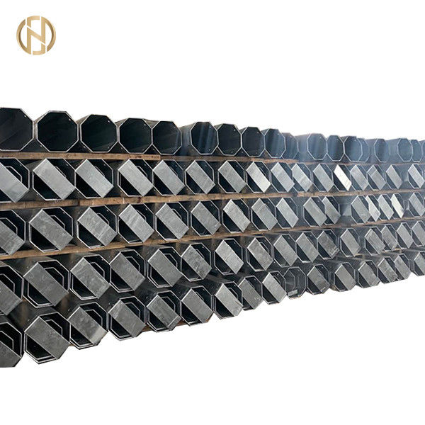 12M 40ft ha galvanizzato la trasmissione d'acciaio tubolare Palo 800daN 8KN ASTM 572 Gr65
