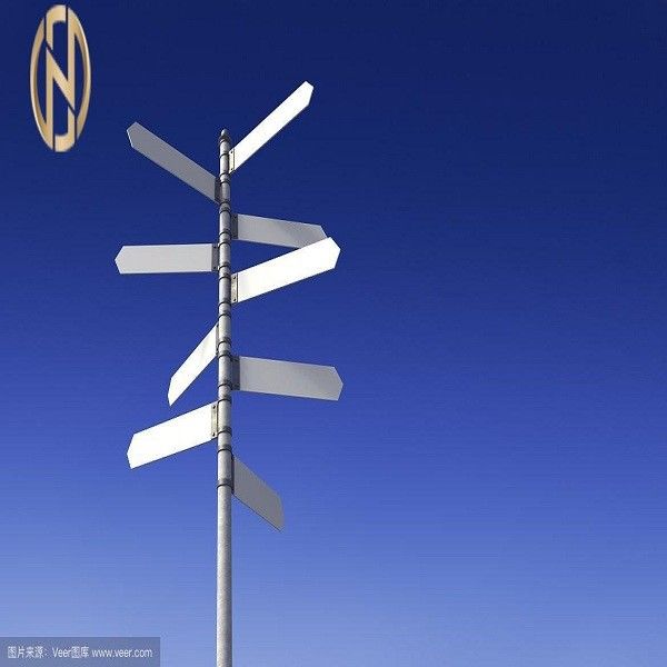 segnali stradali Q235B della strada principale d'acciaio su ordinazione di 6M 8M 10m Road Sign Pole
