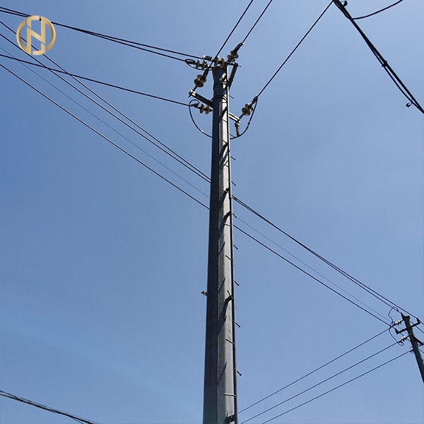 Il colore grigio ha galvanizzato Palo d'acciaio ottagonale 69KV NEA 50FT 55FT 60FT 65FT 70FT