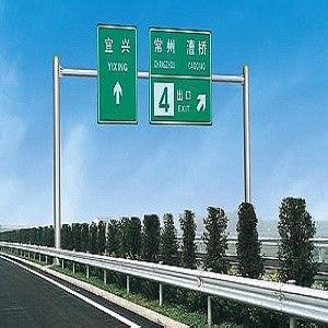 Pollo di telecamera CCTV galvanizzato a caldo con standard ASTM A123 per una protezione massima