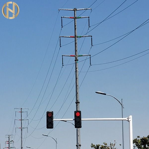 Semaforo di forma poligonale Pali 6M x 12M Signal Light Pole con il braccio