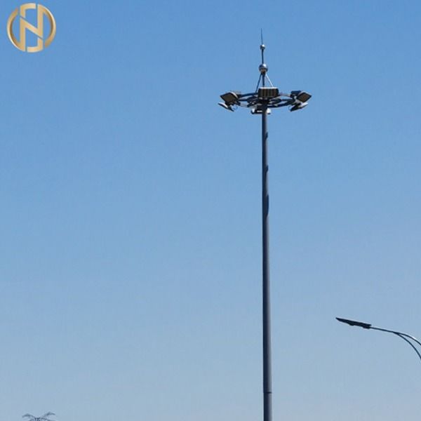 Immersione calda di Palo dell'alto albero poligonale Q345 galvanizzata per iluminazione pubblica principale