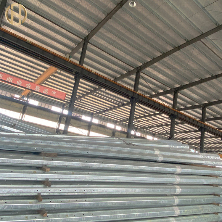 Dimensioni personalizzate Metal Power Pole 69KV 90FT Steel Electric Pole Q460C